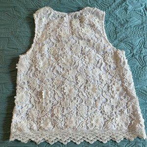 J. MCLAUGHLIN Ivory Floral Lace Shell Medium